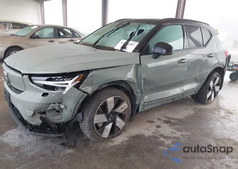 2023 Volvo Xc40 Recharge Pure Electric Twin Ultimate z USA, uszkodzony, nr VIN YV4ED3UM0P2082249